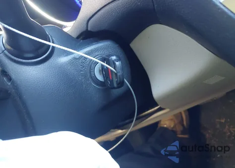 2015 Subaru Outback 2.5I Premium z USA, uszkodzony, nr VIN 4S4BSBHC5F3227295